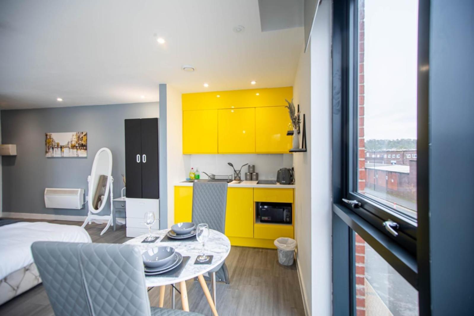 Excellent Studio Balcony Apartment In Sheffield Exterior foto